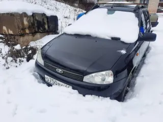 Рено Логан SR 2005 года, госномер У122АТ44, VIN X7LLSRAGH5H008738; Лада 111730 2011 года, госномер О750РС44, VIN XTA111730B0109227. Цвет серый, многочисленные трещины на переднем бампере с правой стороны, глубокая коррозия металла в области колесных арок, отсутствует аудио система, б/у, в наличии…