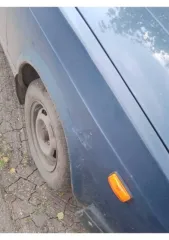 ВАЗ 2107, 2008 года, мощность 72,7 л.с., пробег 67846 км. Автомобиль на ходу. Требуется ремонт коробки передач. Имеется ржавчина, потрескалась краска, вмятина задней двери. Фактическое состояние транспортного средства определяется при осмотре. Все риски, связанные с неознакомлением с имуществом…