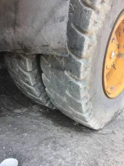 БелАЗ-75589 2022 года, VIN Y3B75589JN0000537. Самосвал карьерный, категория А III. Год изготовления 2022. Модель двигателя 12М33, номер 39211.000980. Цвет кузова желтый. Мощность двигателя 900 кВт, рабочий объем 39200 см³. Паспорт самоходной машины RU CB 720169 от 06.05.2022. Свидетельство о…