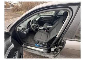 Audi A4 2005 года, 131 лс, 324004 км, АКПП, VIN: WAUZZZ8E16A039374, гос. рег. номер: Р944ТА11.