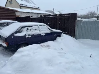 ВАЗ 21093, 2001 года выпуска, 78 л.с., пробег 295 000 км; легковой автомобиль, VIN XTA21093023116286, ГРЗ Е515ВМ73, цвет кузова серебристый тёмно-фиолетовый.