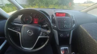 Opel Zafira Tourer, VIN XWFPD9DC1C0006271, легковой универсал, категория B, 2012 г., модель двигателя A14NET 19AT4698, госномер М393НА21, кузов XWFPD9DC1C0006271, цвет темно-серый, мощность 140 л.с. (103 кВт), объем 1362 см³, бензиновый двигатель, ПТС 16 00 400026 от 16.11.2016.