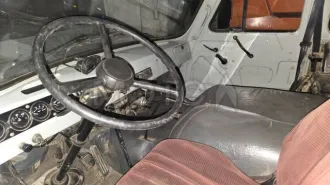 Uaz 390995 2013, трактор с бульдозерным оборудованием 2015, автогрейдер ДЗ-122 Б-6 2009, автогрейдер А-120.10020, ДЗ-180А, забайкальский край Uaz 390995; трактор с бульдозерным и рыхлительным оборудованием; автогрейдер ДЗ-122 Б-6; автогрейдер А-120.10020; ДЗ-180А, еще Uaz 390995; трактор с…
