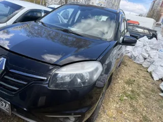 Легковой автомобиль марки: RENAULT, модель: Koleos Ознакомление с имуществом осуществляется по предварительной записи по тел. 8 909 230 82 33