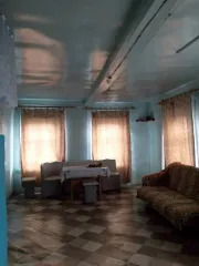 Жилой дом 52,5 кв.м и земельный участок 4445 кв.м в Бурятии. Жилой дом, площадь 52,5 кв.м, кадастровый номер 03:14:240101:139, и земельный участок, площадь 4445 кв.м, кадастровый номер 03:14:240101:6, расположенные по адресу: Республика Бурятия, Мухоршибирский район, с. Хонхолой, ул. Партизанская…