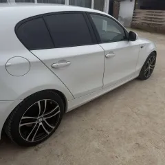 BMW 116I, 2011, VIN WBAUE11040E622690, цвет белый. Ознакомление с имуществом возможно по месту расположения: Республика Крым, р-н Красногвардейский, с. Карповка, ул. Восточная, д. 15, предварительно согласовав дату и время осмотра с должником-Насрудиновой Н.В. по телефону +79855553121…