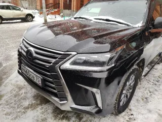 Lexus LX570 2018 года, VIN JTJHY00W504281301. Местонахождение: Томская область, г. Томск, ул. Макарова, д. 44. Год выпуска: 2018. VIN номер: JTJHY00W504281301. Вид транспорта: Наземный. Марка: Lexus. Модель: LX570.