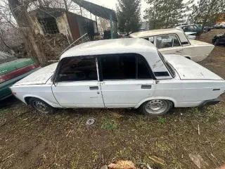 Автомобиль марки ВАЗ 21053 без г/н (64-008857) VIN XTA21053041983023. Обременения: сведения отсутствуют. Характеристика имущества: Б/у. Вид транспорта: автомобиль. Год выпуска: не указан. VIN номер: XTA21053041983023. Марка: ВАЗ. Модель: 21053.