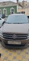 Volkswagen Tiguan 2014 года, легковой универсал, VIN XW8ZZZ5NZEG120167, госномер К439ХР126, номер двигателя 154802, мощность 150 л.с, коричневый цвет, пробег 127335 км. Ограничения: запреты на регистрационные действия. Адрес: Ставропольский край, г. Ставрополь, пер. Трудовой, 6.