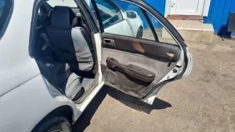 Автомобиль Toyota Carina, 1992 г.в., гос.рег.знак Х062МО 03RUS. Тех.состояние - неудовлетворительное. Требуется ремонт/замена двигателя и АКПП.