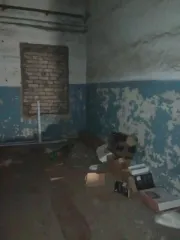 1/2 доля нежилого помещения 165.7 кв.м. и 1/2 доля земельного участка 1562 кв.м. 1/2 доля в праве Нежилое помещение, площадью 165.7 кв.м., адрес: 692980, Приморский край, Лазовский р-н, село Лазо, ул Некрасовская, д 2. 1/2 доля в праве Земельный участок, площадью 1562 +/- 28 кв.м., для…